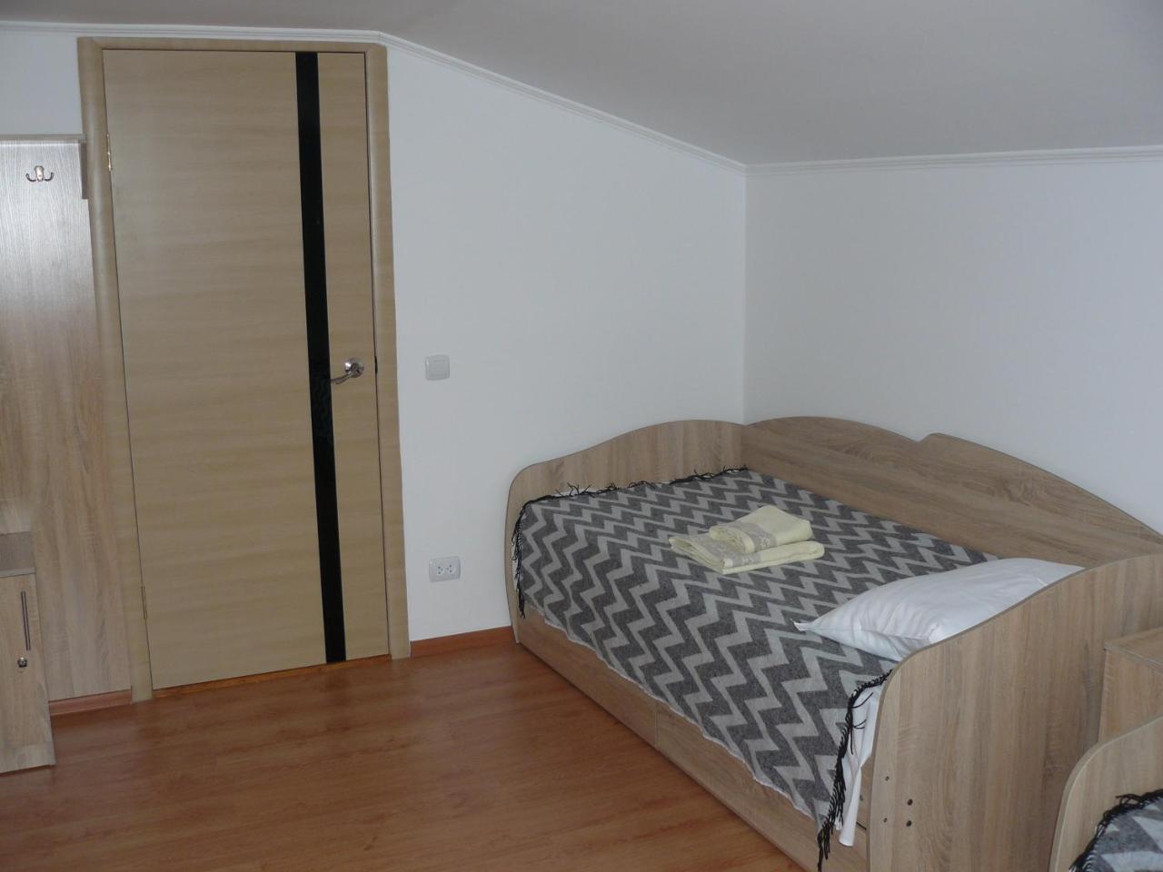 Hotel Hostynnyi Botsiun Dubno Exterior foto